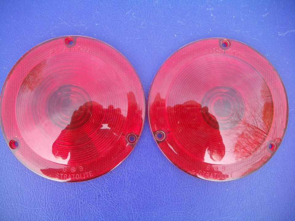 LENTES DE LANTERNA TRASEIRA DE CAMINHONETE PICK UP VAN DODGE A-100 da NOS 1964 - 1971 - Imagem 2 de 4