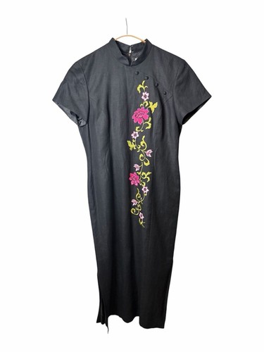 VTG Jessica Howard “Cheongsam Inspired” Black Linen Floral Emb. Maxi Dress. 10P.