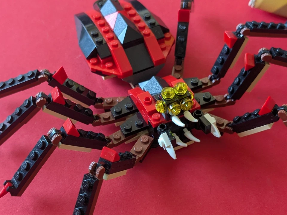 LEGO Creator 4994 Fierce Creatures, Foto 4 von 5