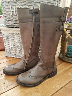  HIP wunderschöne Stiefel 32 budapester Schnallen NEU ein TRAUM 