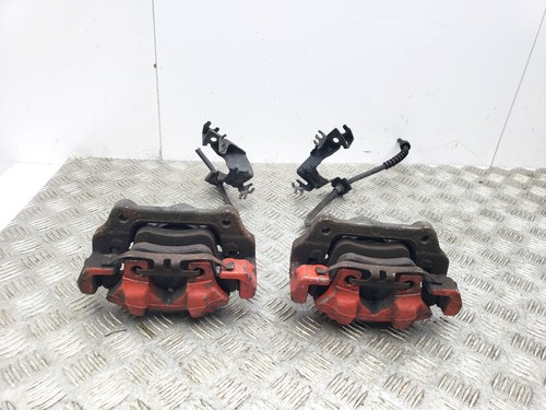 BMW 4ER F32 2.0 BENZIN PAAR BREMSSÄTTEL VORNE LINKS & RECHTS 2016