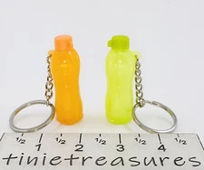 Tupperware keychain set of 2 water bottles New tinietreasures