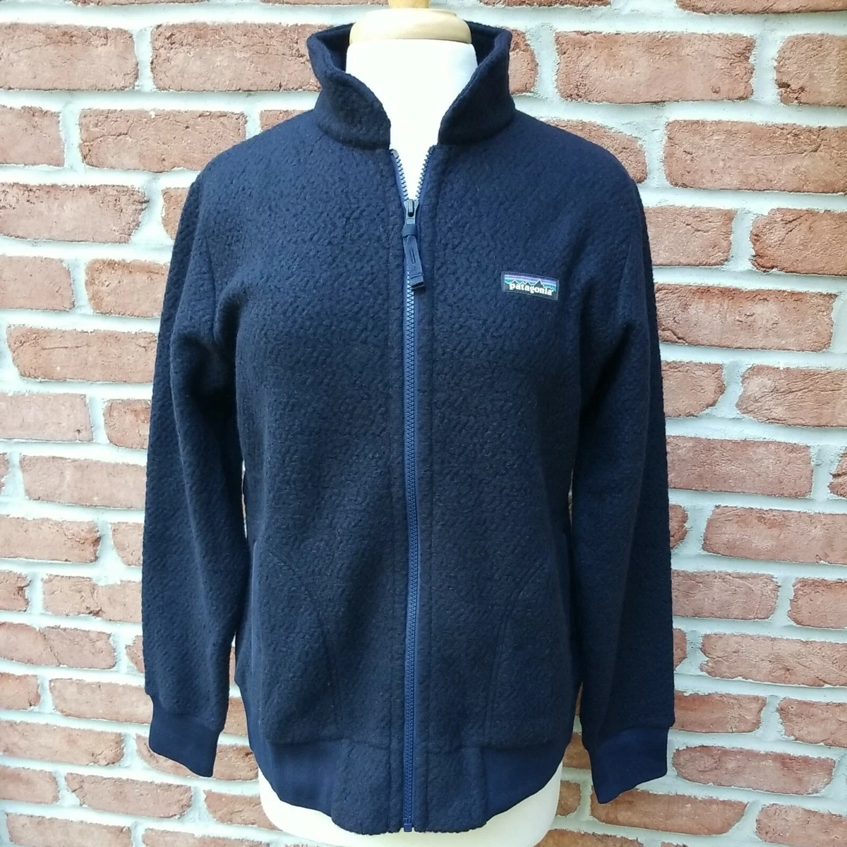 Patagonia women's hotsell woolyester fleece