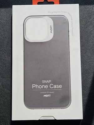 MOFT Magnetic Snap Phone Case Black for iPhone 14 Pro Max