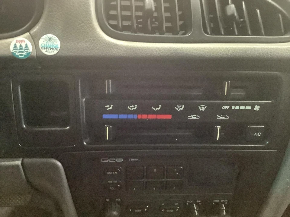 Used Front Right Door Window Regulator Front fits: 1996 Geo Metro Front Right Gr Foto 3 de 4