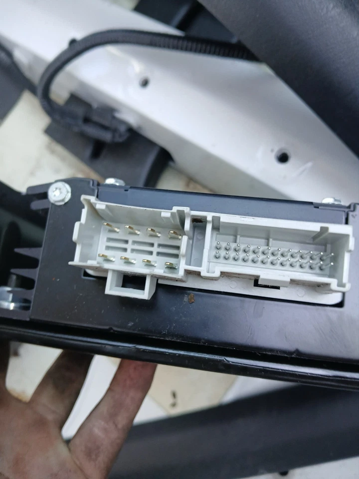 Delphi Delco音频放大器03-08 Pontiac Vibe 86280-01020-A — 第 4/4 张图片