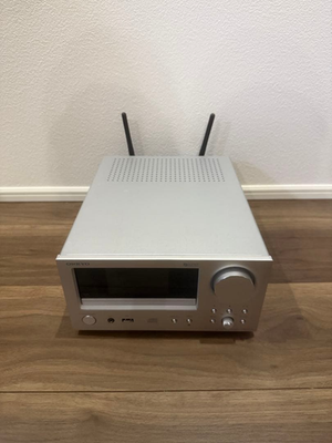 ONKYO CR-N775 Network CD Receiver Hi-Res Audio Silver Tested