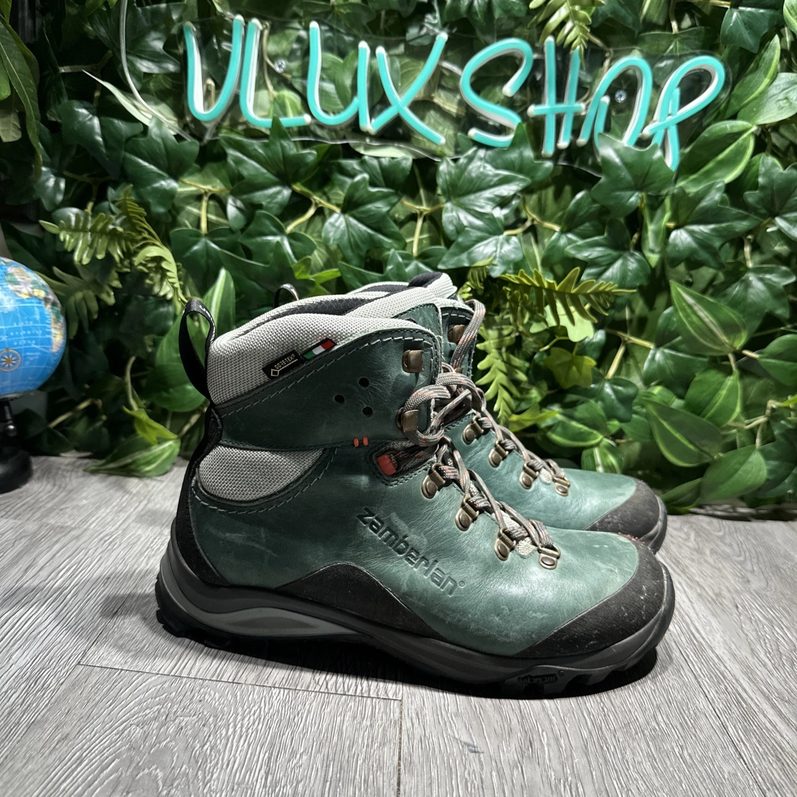 Zamberlan 330 Marie GTX RR hiking boots Backpacking Women's 7 leather Peacock