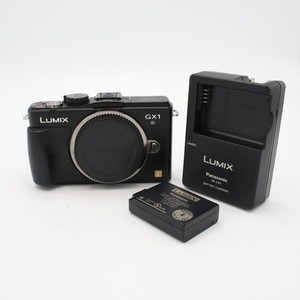 Panasonic LUMIX DMC-GX1 箱説付き Panasonic LUMIX DMC-GX1 箱説付き