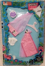 RARE VINTAGE 1972 EMERALD THE ENCHANTING WITCH DOLL AMSCO GIRLS OUTFIT SET MIB