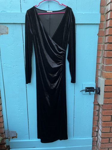 Women's XL V Neck Wrap Black Bodycon 