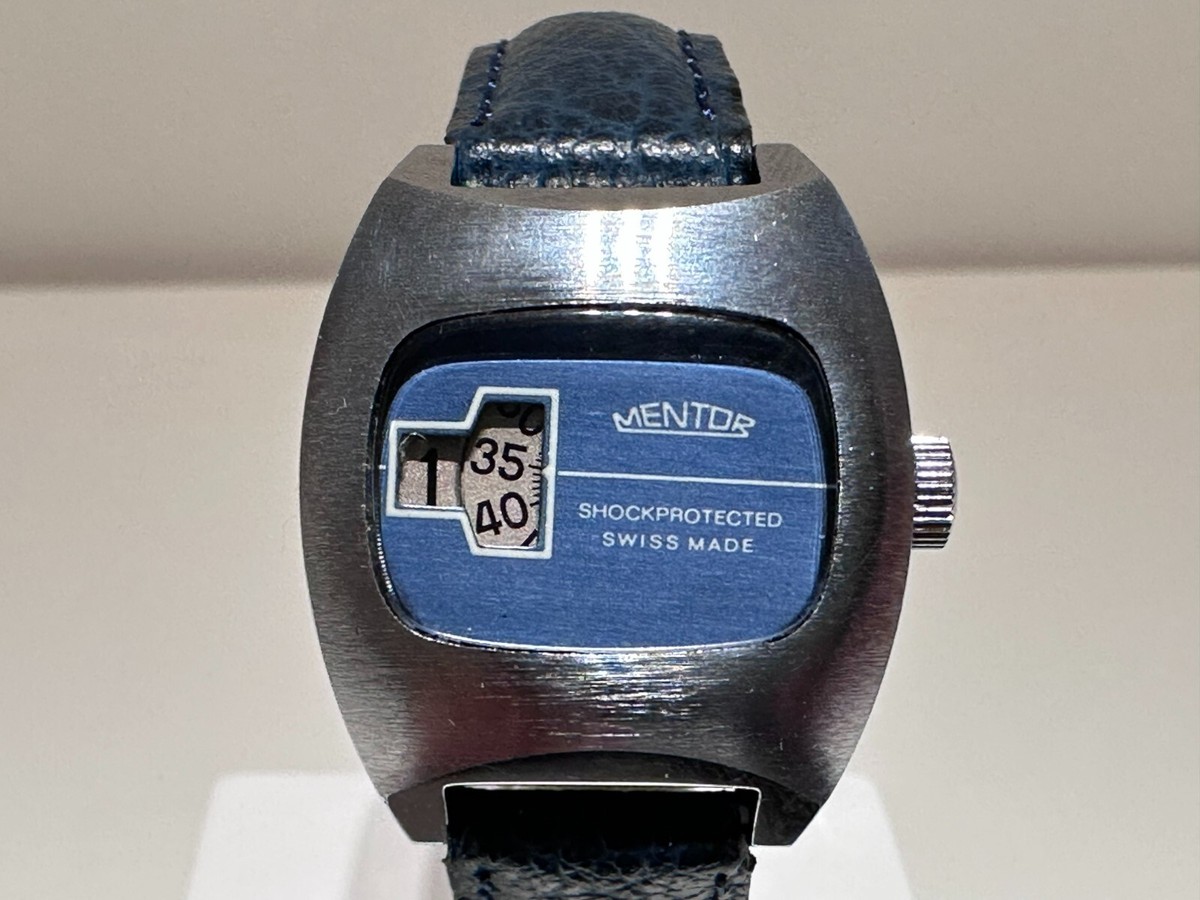 VINTAGE RARE LADIES SWISS JUMP HOUR DIGITAL MECHANICAL WATCH