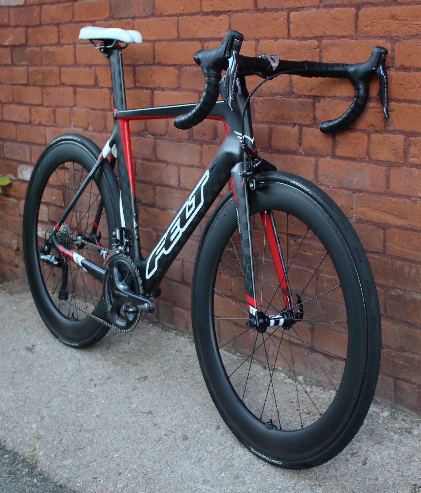 Felt AR1 Aero Road Bike 56cm 700c Ultegra Di2 Carbon Wheels
