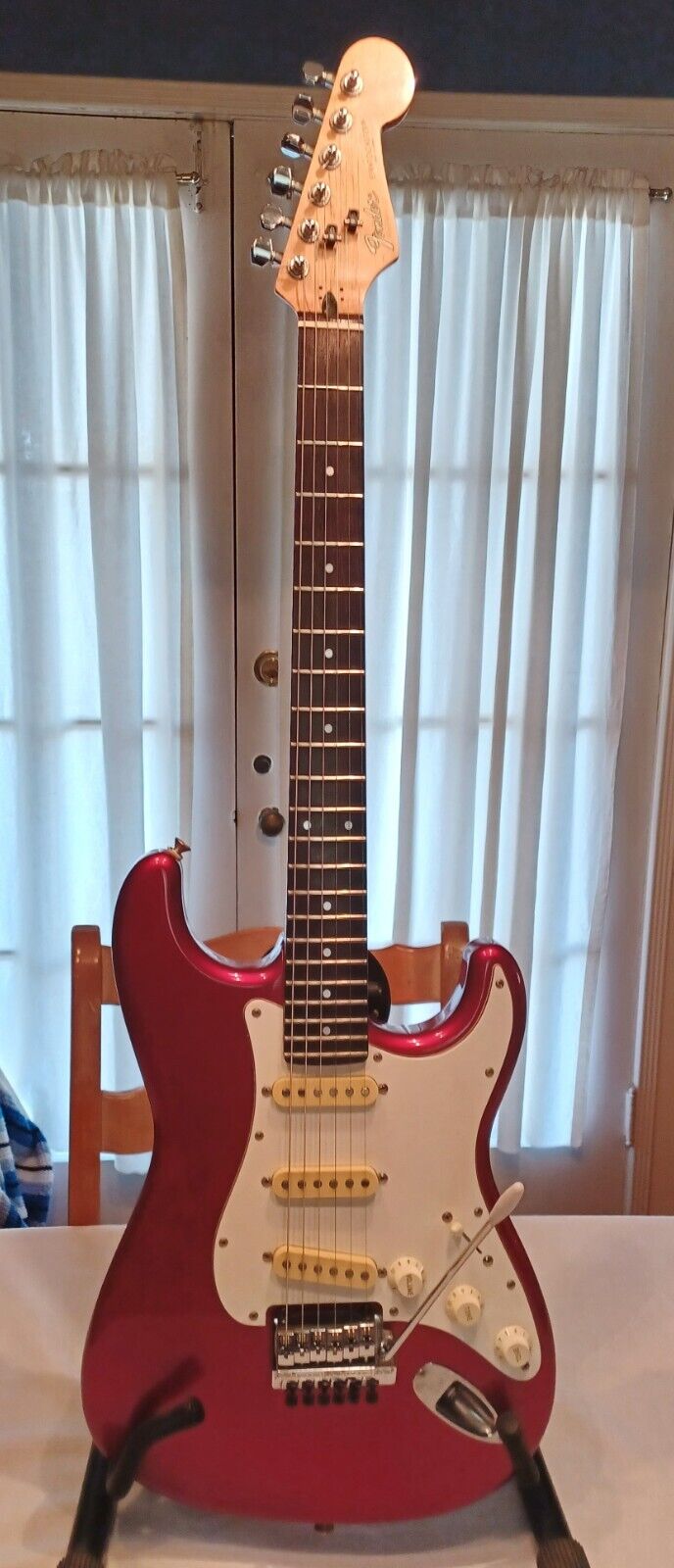 Vintage Fender Stratocaster Guitar – 1987-88