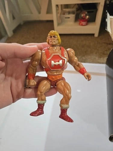 Vintage He Man Thunder Punch Action Figure MOTU 1984 Cap Fun Backpack Toy Works!