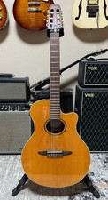 YAMAHA APX-6NA