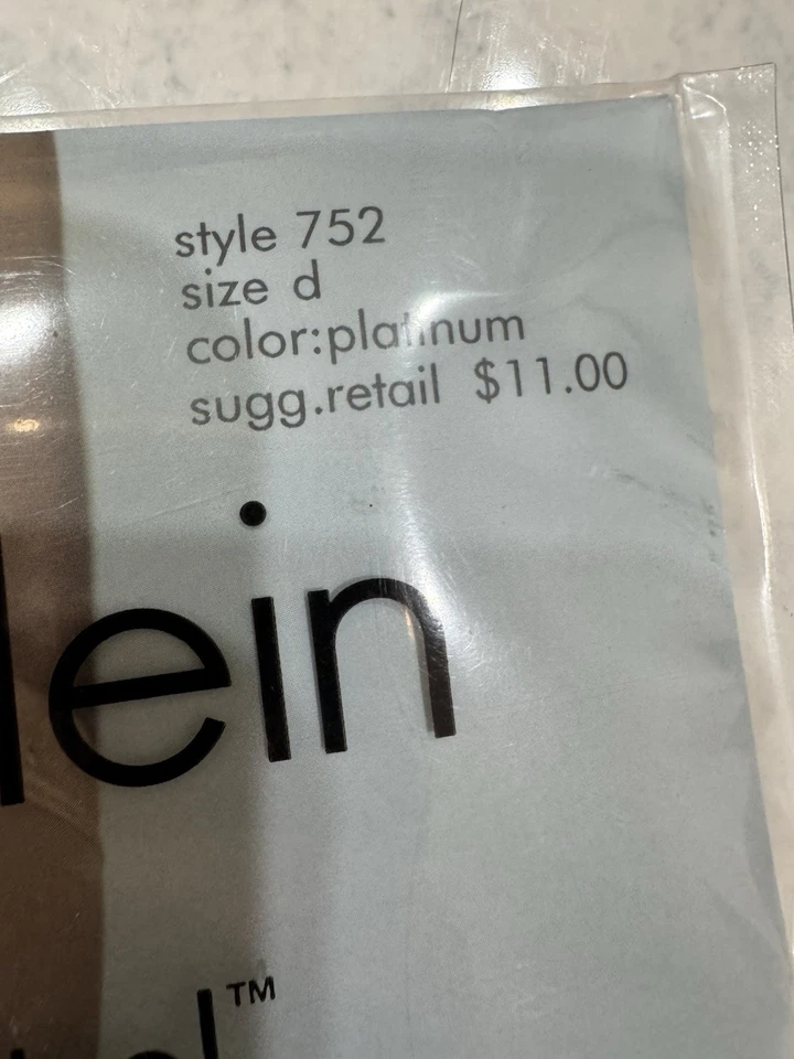New Vintage Calvin Klein perfectly sheer 12 DENIER color  Platinum Size D - Image 3 of 4
