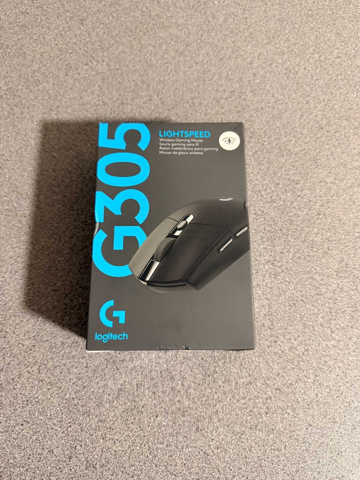 Logitech G305 LIGHTSPEED Wireless Gaming Mouse HERO 12K Sensor 12,000 DPI Black