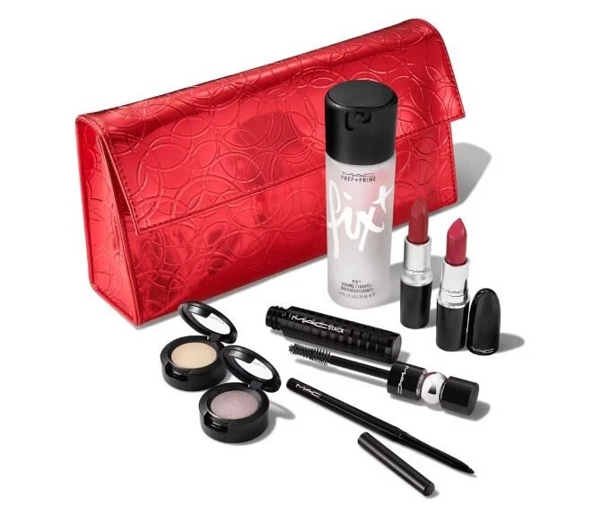 MAC Bursting With Bestsellers Kit