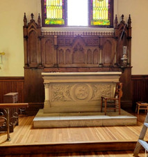 Gothic Church Chapel Caen stone Altar Wood Reredos Carrara Marble platform step