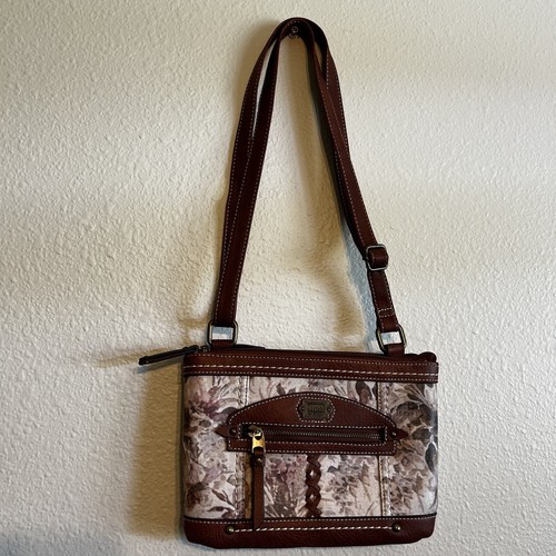 NWOT Born On Concept BOC Faux Leather & Floral Crossbody Purse