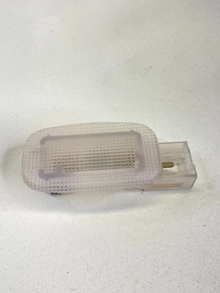 2003-2006 Mercedes-Benz E500 painel de instrumentos joelho inferior lâmpada luz de cortesia fabricante de equipamento original - Imagem 2 de 4