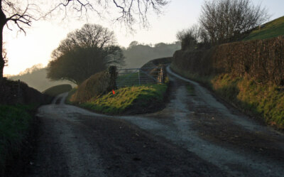 Foto 6x4 Welcher Weg biegt Llanfyllin geradeaus in Richtung Green Hall c2008