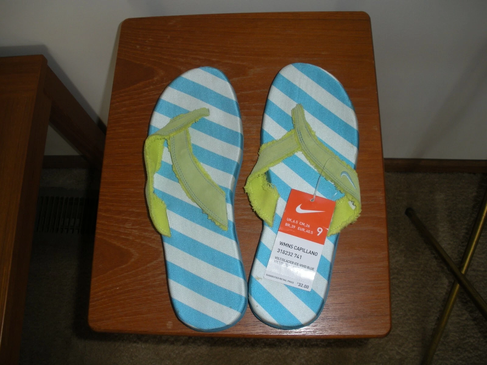 "Sandali da donna Nike Capillano #318232 741 taglia 9 giallo blu bianco ""Vintage"