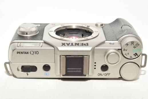PENTAX - PENTAX  Q10　ボディ　シルバー  217007 ペンタックス PENTAX Q10 ボディ [シルバー] 投稿動画 - 価格.com