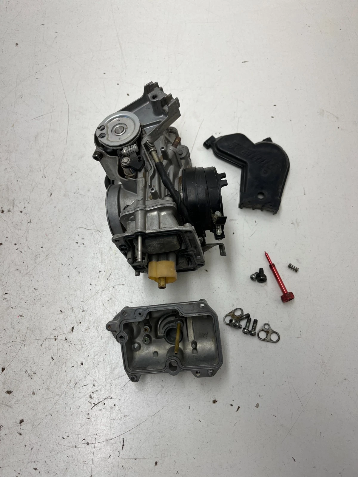 05 Honda CRF250R Crf 250 r OEM Carb Carburetor Body Bowl Jet Cap Spring READ