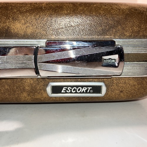 Vintage Escort American Tourister Briefcase Hard Shell Brown Suitcase 19" x 13" - Picture 2 of 17