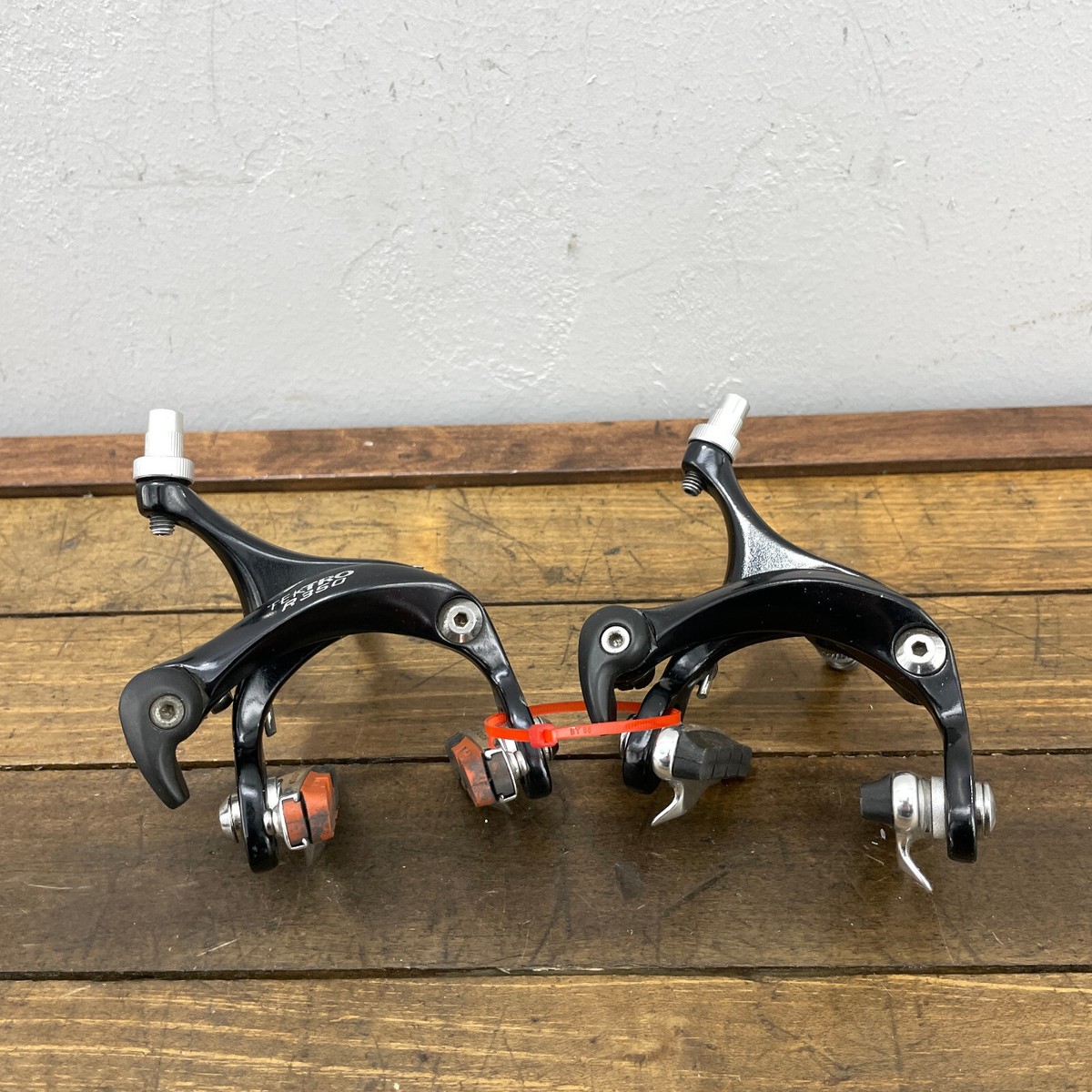 Tektro R350 Brake Caliper Side Pull Dual Pivot Recessed Black Road