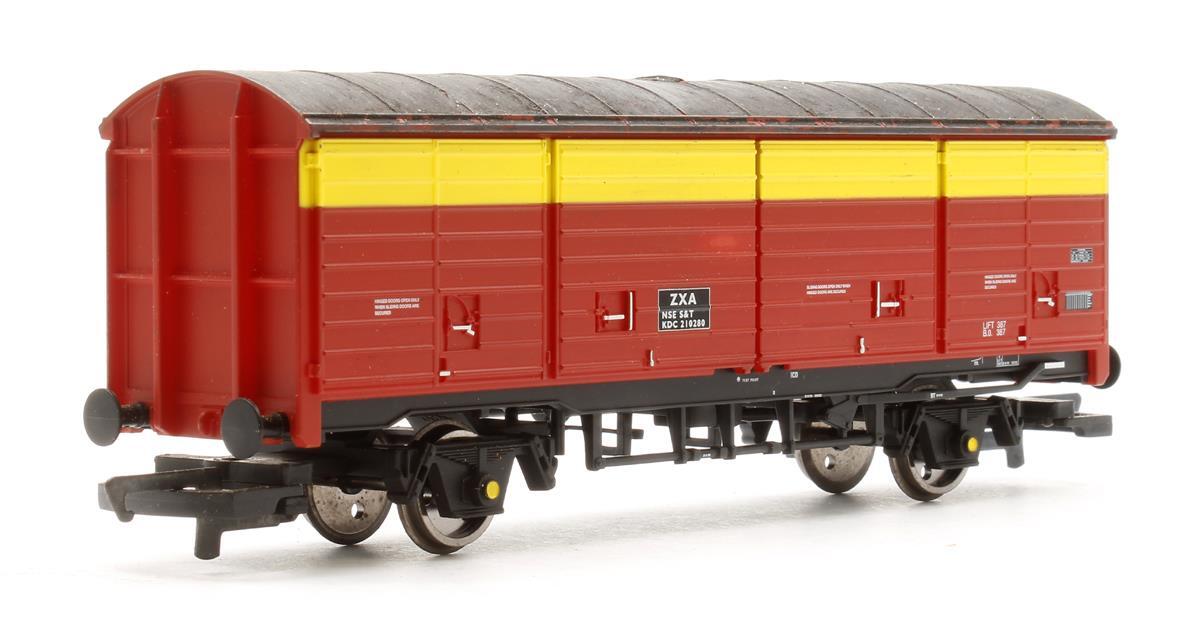 hornby パーシー HORNBY 'OO' GAUGE PAIR OF ZXA CRIMSON & REA BLUE VAN WAGONS