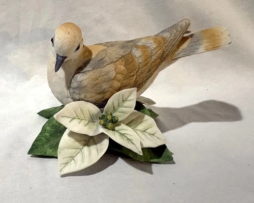 Lenox Turtle Dove, handcrafted/painted, porcelain bird figurine, 1990, EX COND