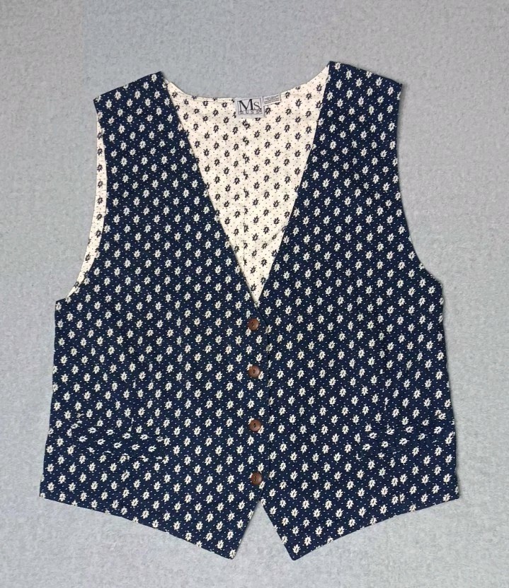 Vintage Ms Russ Button Up Vest Womens Size Medium Blue And White Leaves Fall