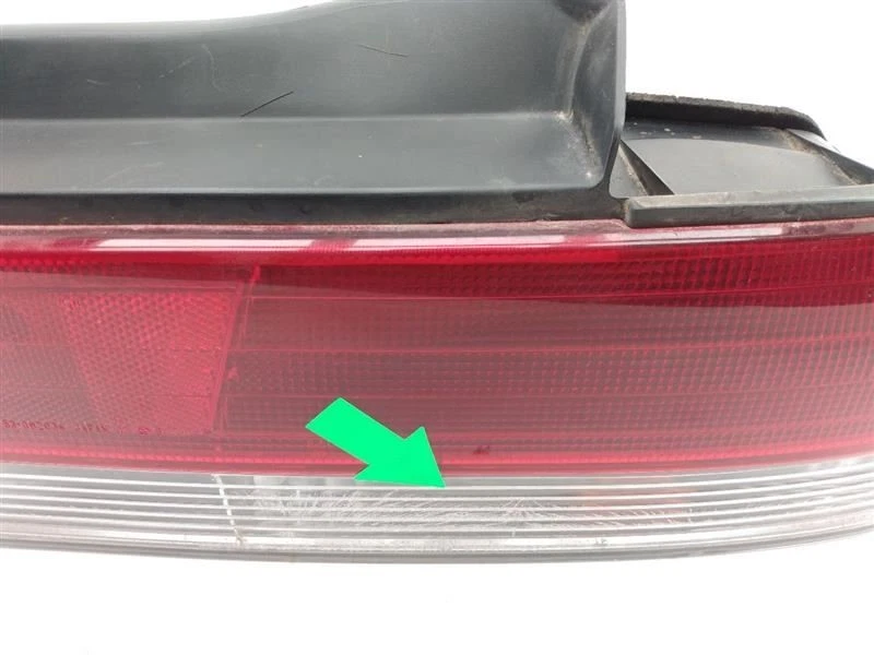 Luz trasera derecha pasajero Honda Prelude 97 98 99 00 01 Foto 3 de 4