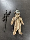 Vintage Star Wars 1983 LOGRAY EWOK Figure COMPLETE ORIGINAL accessories H.K COO