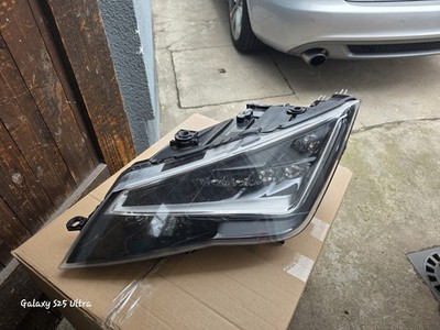 Valeo LED- Scheinwerfer Links