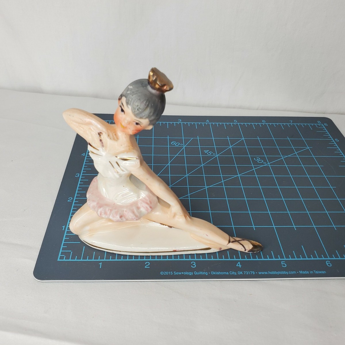 Vtg Porcelain Ballerina Figure Pink Tutu Crown Pointe Shoes