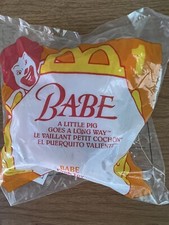 1995 Babe McDonald's Happy Meal Plush Toy - "A Little Pig Goes A Long Way" 1
