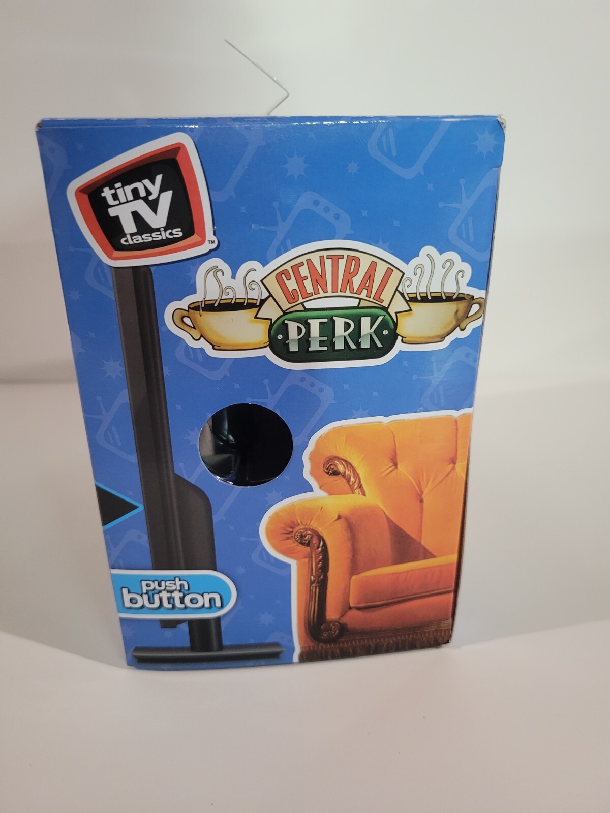 TINY TV CLASSICS FRIENDS CLIPS SEASON 4 REAL WORKING TV and Remote