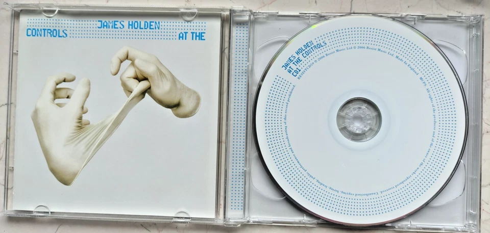 James Holden – At The Controls (2 CD Mix, 2006) - Bild 2 von 4