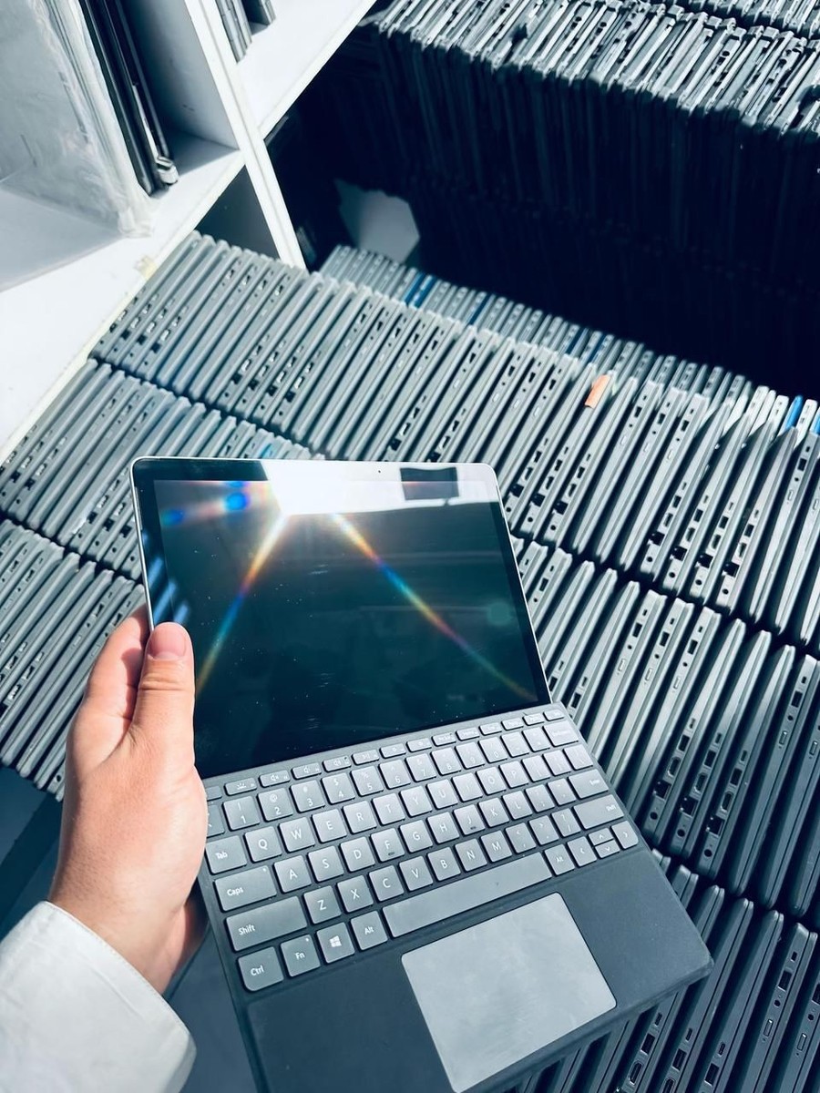 Microsoft Surface Go 2 128GB, Intel Core m3 8th Gen., Wi-Fi + 4G