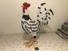 Black White Metal Garden Sculpture Lifelike Farmyard Cockerel Decor New With Tag