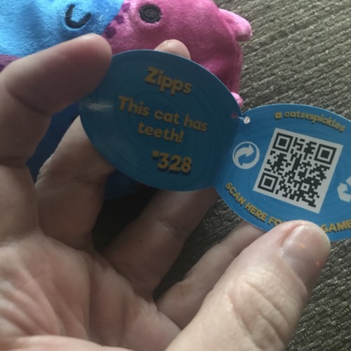 Cats vs Pickles Zipps #328 NWT Bean 4” -Leaving Soon *Read* - Picture 7 of 8