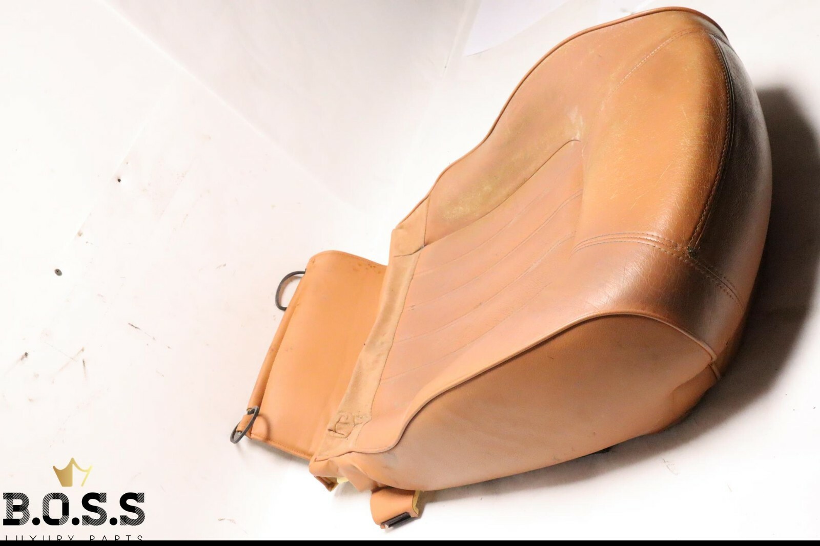 03-07 Maserati Quattroporte M139 OEM Front Right Lower Seat Cushion Leather 1029