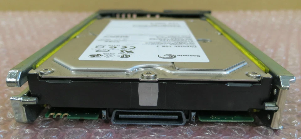 Seagate ST3300007FCV 300GB 10K Rpm FC Hard Drive with Caddy 9X1007-030 - Image 4 of 4