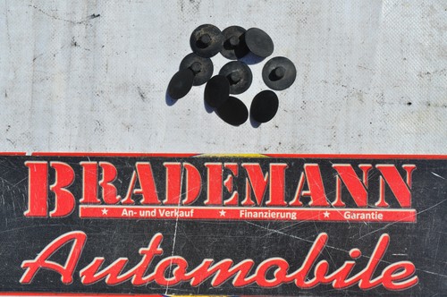 Volvo V 40 2001 Original 10x  Clips Dämmmatte Dämmung Motorhaube