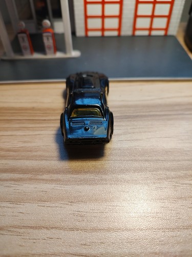 1969 Chevrolet Copo Corvette 1/64 Hot Wheels ADD 4 CARS NO EXTRA SHIPPING CHARGE - Picture 4 of 6