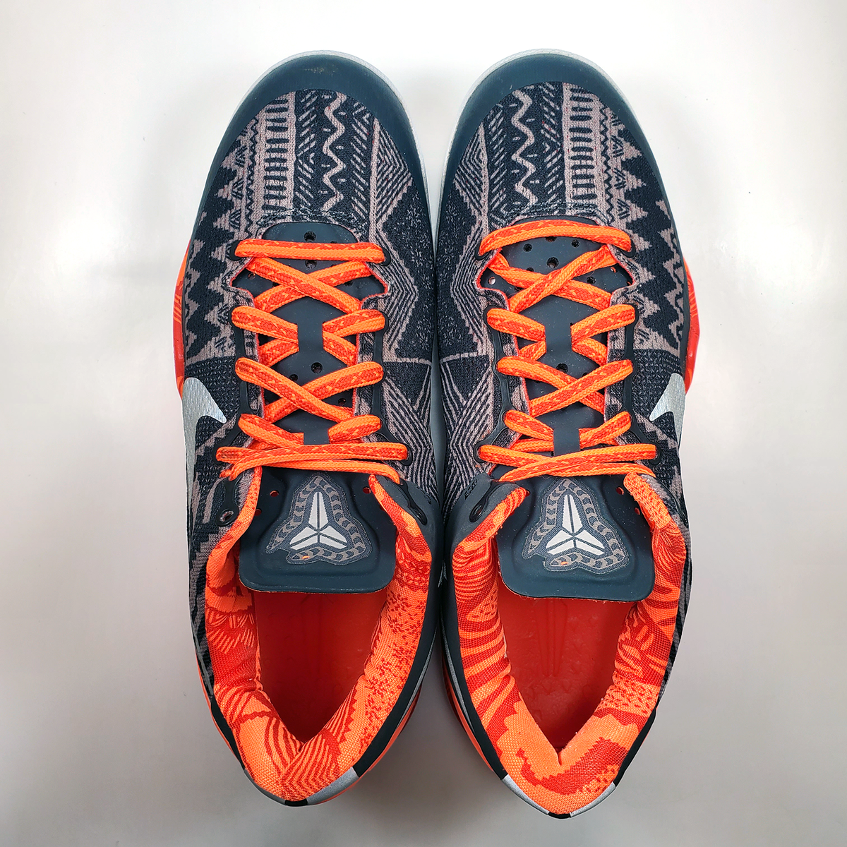 Nike Kobe 8 VIII System BHM Black History Month Size 11 Sneakers 583112-001 Nike Kobe 8 System BHM Black History Month New Size 9 583112  main image 3